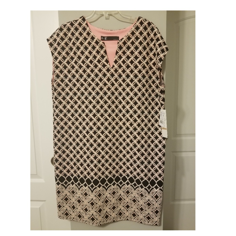 Leslie Fay Sleeveless Shift Dress Size 12 v133